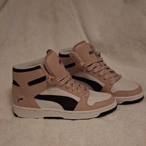 Puma Men's Sneakers - White and Pink